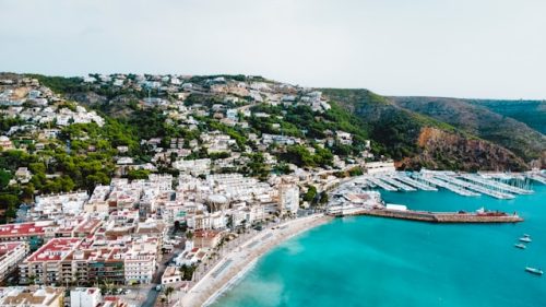 Holiday Home Regulations in Spain